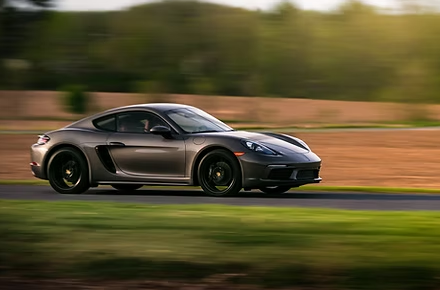 Cover image for SDF seguro Porsche con beneficios premium y protección total para tu vehículo